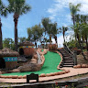 Meet your Posher, Devon